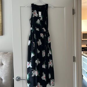 NWT Banana Republic Black Floral Summer MIDI wrap dress